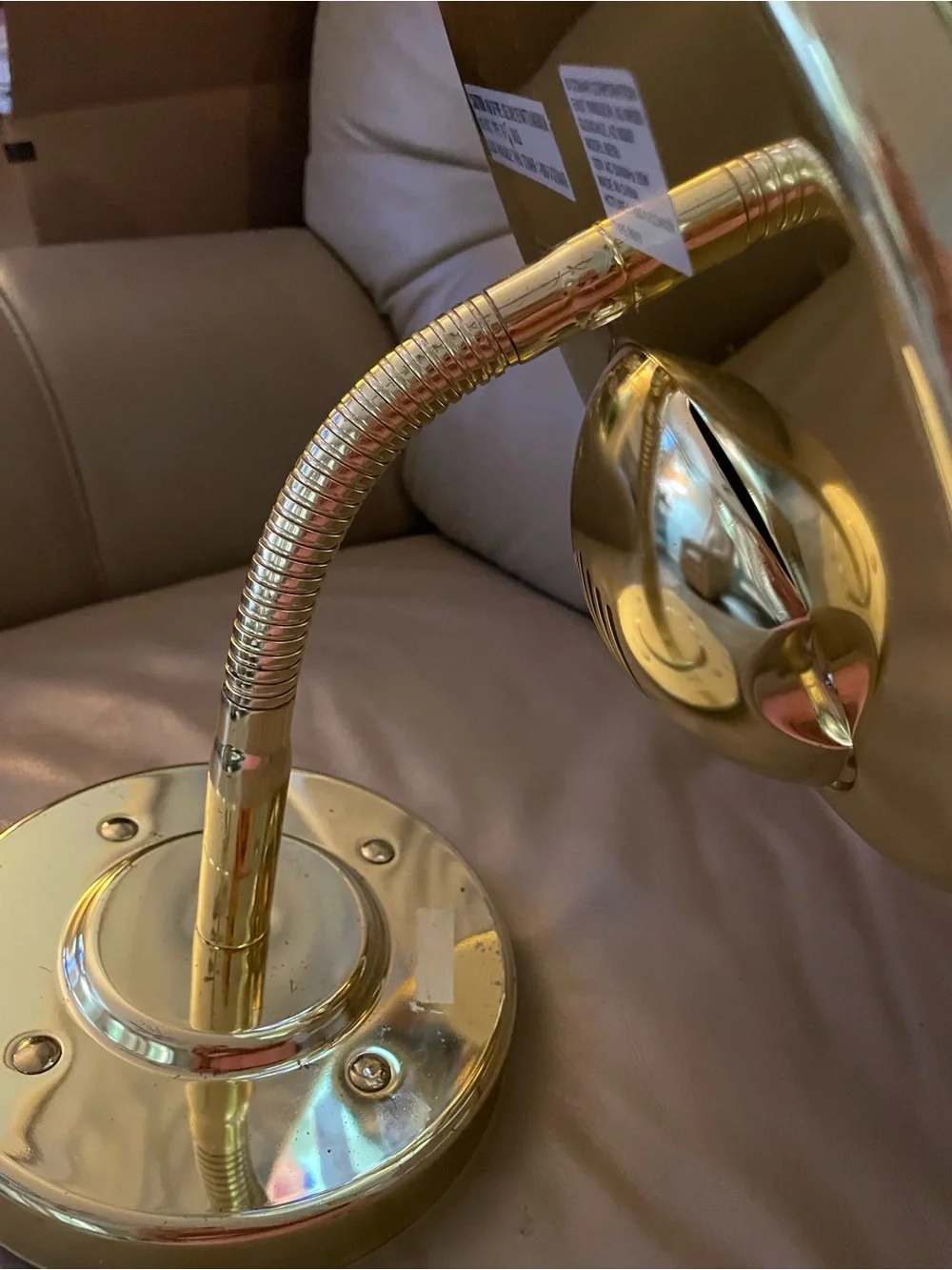Conair Makeup Mirror in Shiny Gold! On/Off Switch located on power cord.